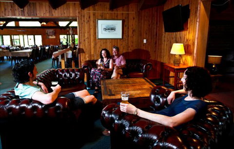 Granite Belt Brewery Retreat - QLD Tourism 7