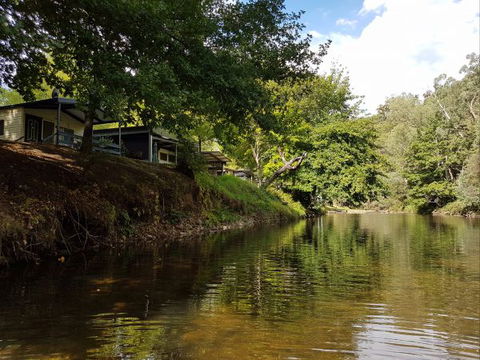 Jamieson Caravan Park - Queensland Tourism 1