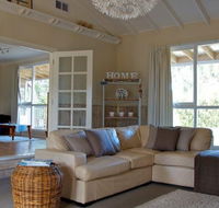 Sweetman Cottage - Queensland Tourism