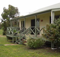 Wenton Farm Holiday Cottages - Queensland Tourism