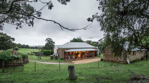 Enerby Farm Cottage - QLD Tourism 0