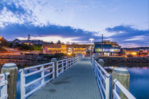 Merimbula Lakeview  Hotel  - QLD Tourism 6