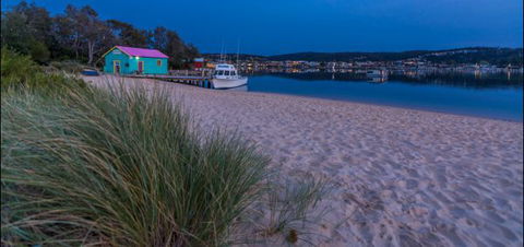 Merimbula Lakeview  Hotel  - QLD Tourism 7