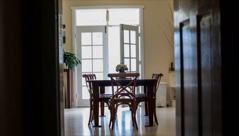 Merewether Beach House  - QLD Tourism 3