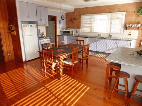 Oriental At Orient Point - QLD Tourism 5