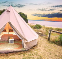 Phillip Island Glamping - QLD Tourism