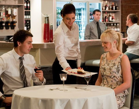 Quality Inn Presidential Motel - Queensland Tourism 2