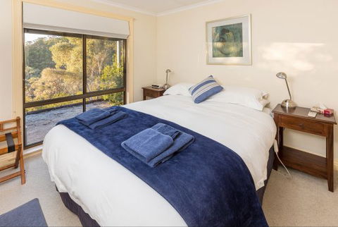 Skillogalee Cottages - QLD Tourism 7