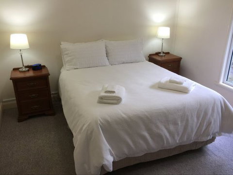 Smith Street Cottage - Queensland Tourism 8