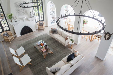 Spanish Manor - Queensland Tourism 4