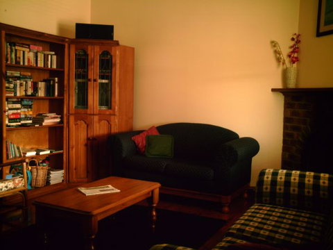 The Cottage No 12 On North - QLD Tourism 1