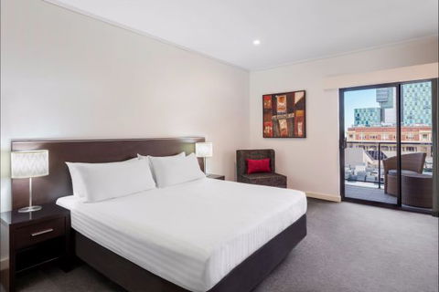 Adina Apartment Hotel Perth Barrack Plaza - QLD Tourism 1