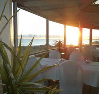 African Reef Beach Resort  - Queensland Tourism