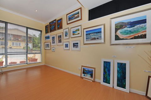 Albany View Street Lodge Bed And Breakfast And Art Studio - QLD Tourism 5