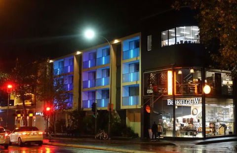 Arts Hotel - QLD Tourism 0