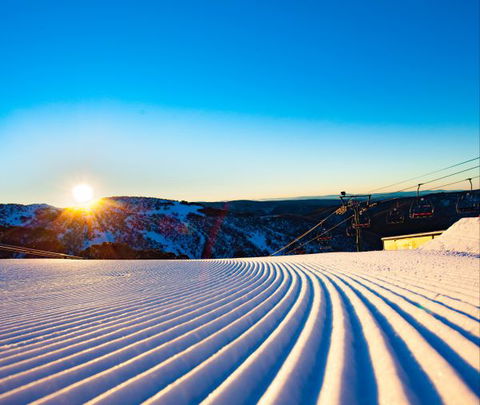 Arrabri Ski Club Hotham - QLD Tourism 3