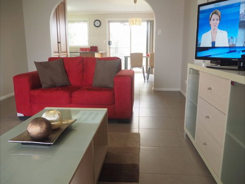 Bertha Street Serviced Apartments - Queensland Tourism 0