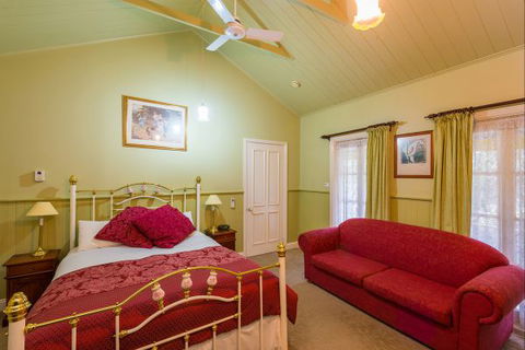 Bendigo Cottages Bed And Breakfast - QLD Tourism 4