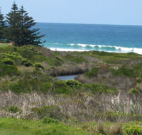 Beach Breakers - Queensland Tourism