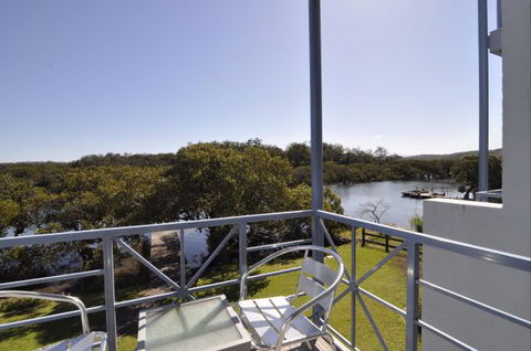 Bluedock Apartments - Queensland Tourism 3