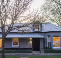 Byng Street Cottage - QLD Tourism