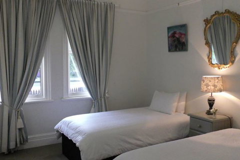 Cadogan Central Luxury - QLD Tourism 5