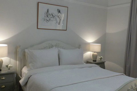 Cadogan Central Luxury - QLD Tourism 7