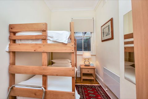 Carlson Terrace - Queensland Tourism 9