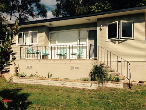 Cosy Seaside Cottage - Queensland Tourism 0