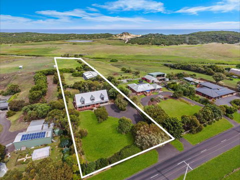 Cooks Retreat Warrnambool - QLD Tourism 4
