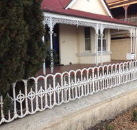 Heggaton artHouse Apartments - QLD Tourism