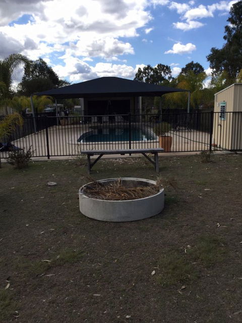 Homestead Caravan Park - QLD Tourism 1
