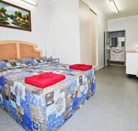 Tropical Lodge - QLD Tourism