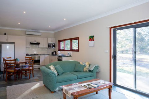 Karibee Park - Queensland Tourism 0