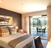 Oaks Plaza Pier Hotel - QLD Tourism