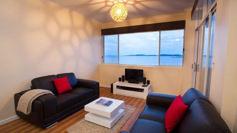 Waterscape Holiday Apartment - QLD Tourism 4