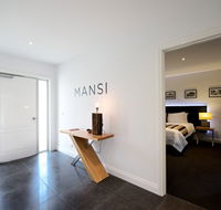 Mansi on Raymond - QLD Tourism