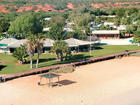Monkey Mia Dolphin Resort Caravan And Camping - QLD Tourism 0