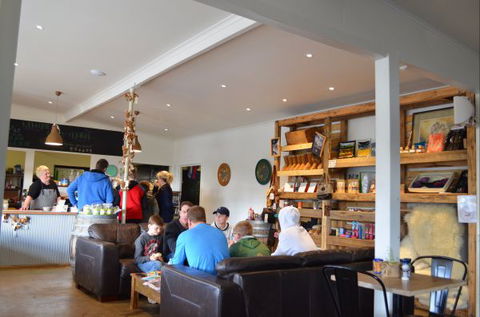 Otway Central - Queensland Tourism 1