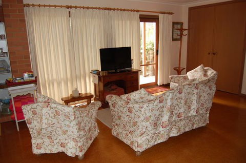 Gisborne BnB - Queensland Tourism 4