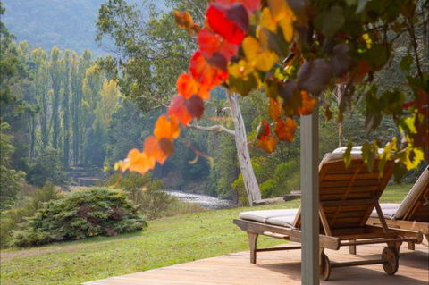 Riverdowns - Queensland Tourism 0