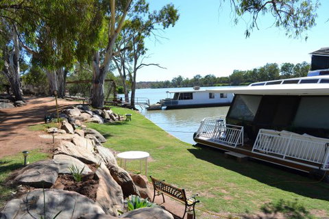 Riverbush Cottages - QLD Tourism 1