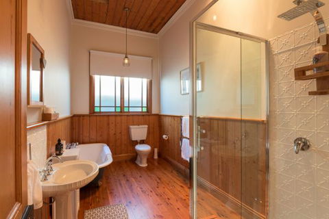 Rosie's House At Wynyard - Queensland Tourism 5