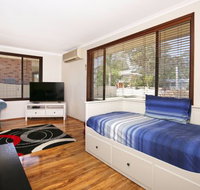 Sandy Toes Beach House - QLD Tourism