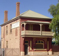 Savings Bank of South Australia - Old Quorn Branch - QLD Tourism