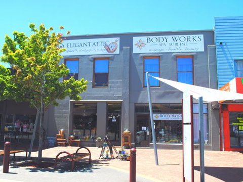 Sublime Spa Apartments On Murphy - Queensland Tourism 1