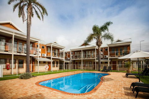 The Royal Palms Resort - QLD Tourism 0