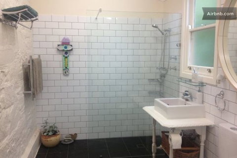 The Schoolmaster's - Second Valley Accommodation - QLD Tourism 2