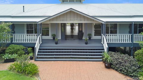 The Country House At Hunchy Luxury Bed And Breakfast Accommodation - Queensland Tourism 0