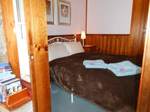 Tidelines Of Bicheno - Queensland Tourism 6